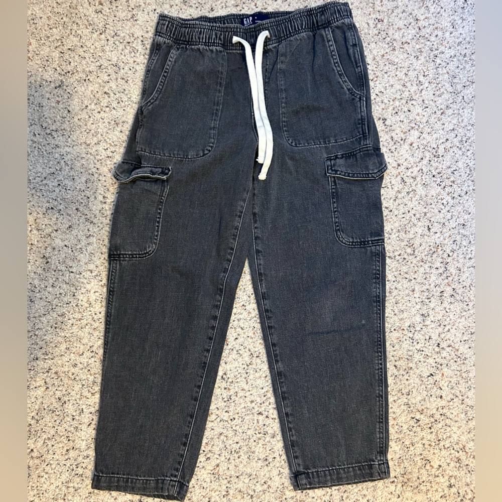 GAP black cargo jeans
